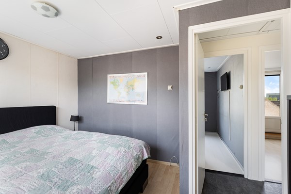Foto - Te koop:  Royale twee-onder-een-kapwoning met comfort en ruimte!